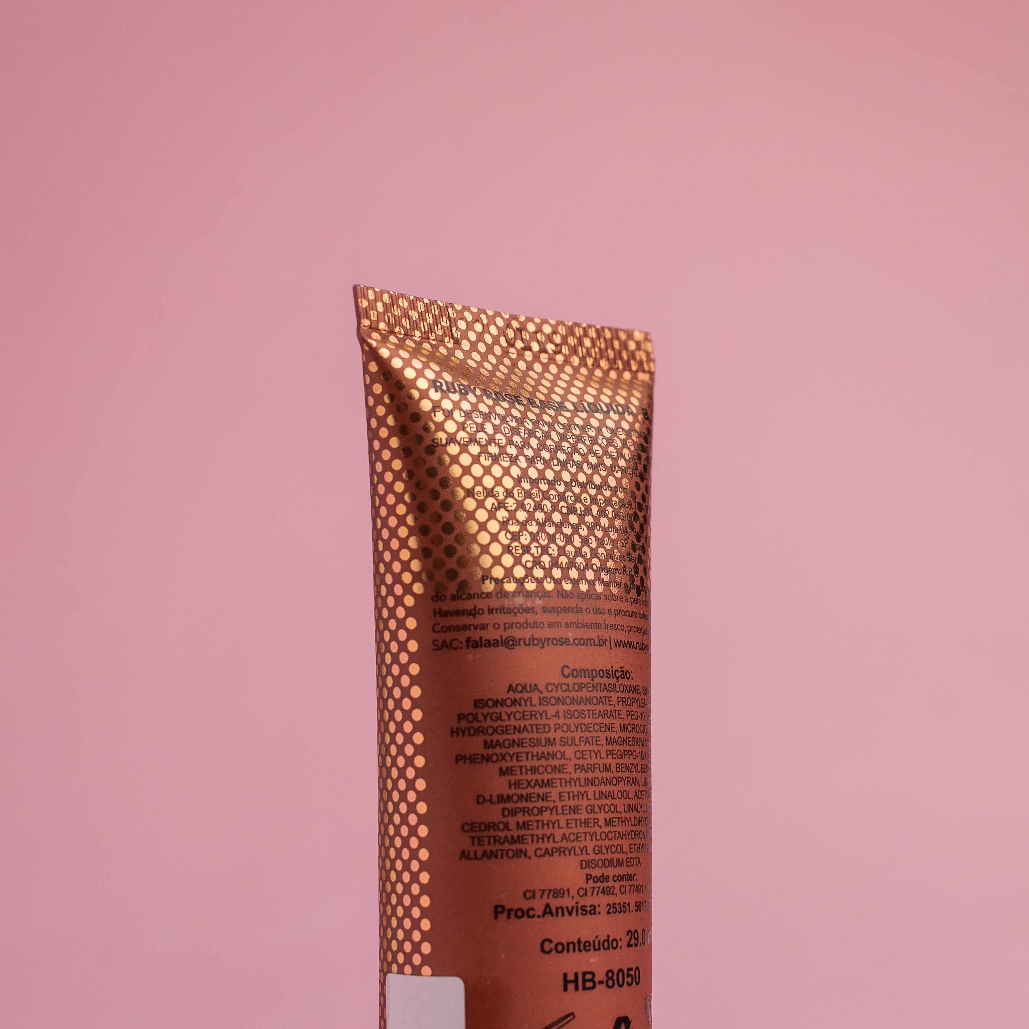 Base Líquida Ruby Rose Soft Matte – Tono Nude 1 (29 ml / 0.98 oz)