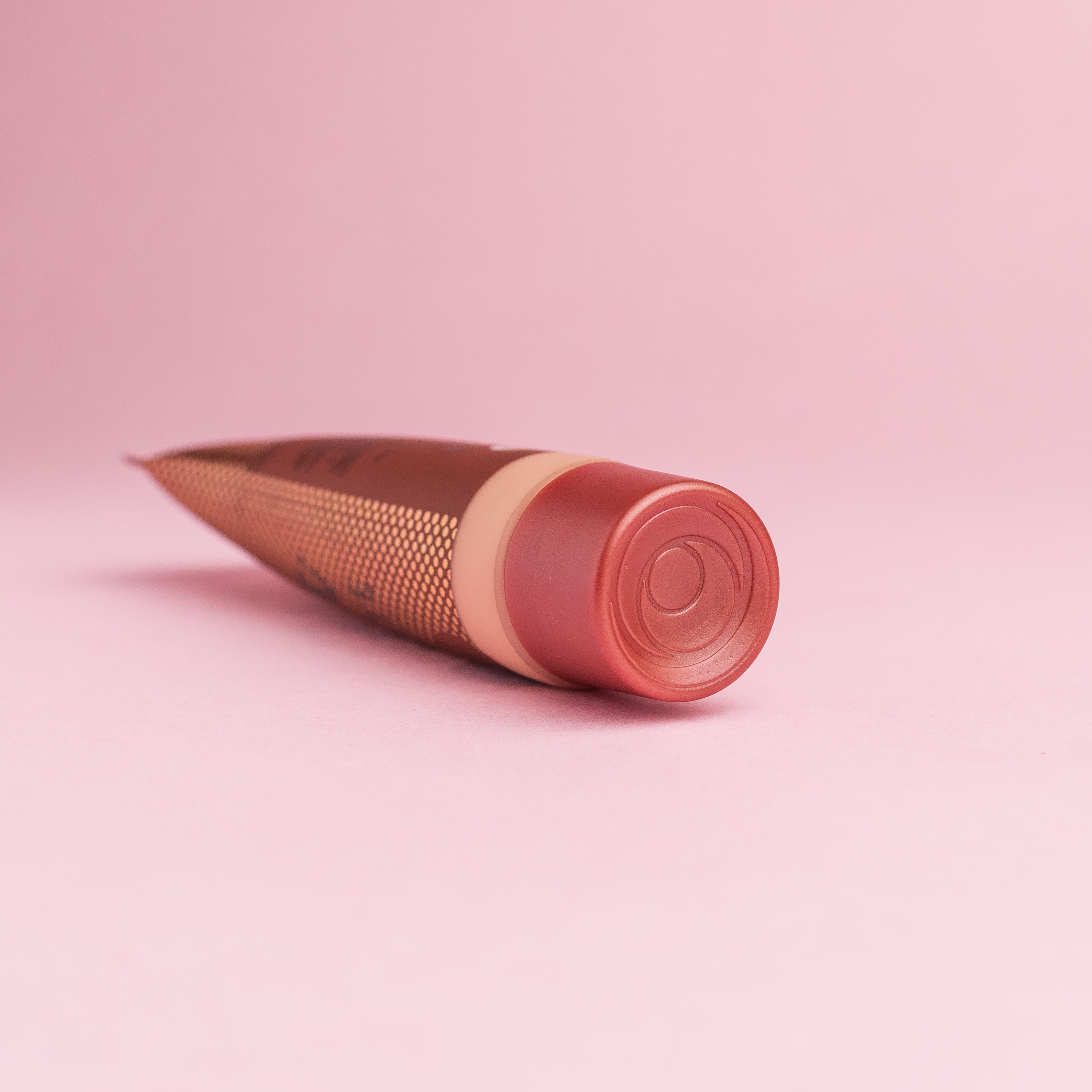 Base Líquida Ruby Rose Soft Matte – Tono Bege 6 (29 ml / 0.98 oz)