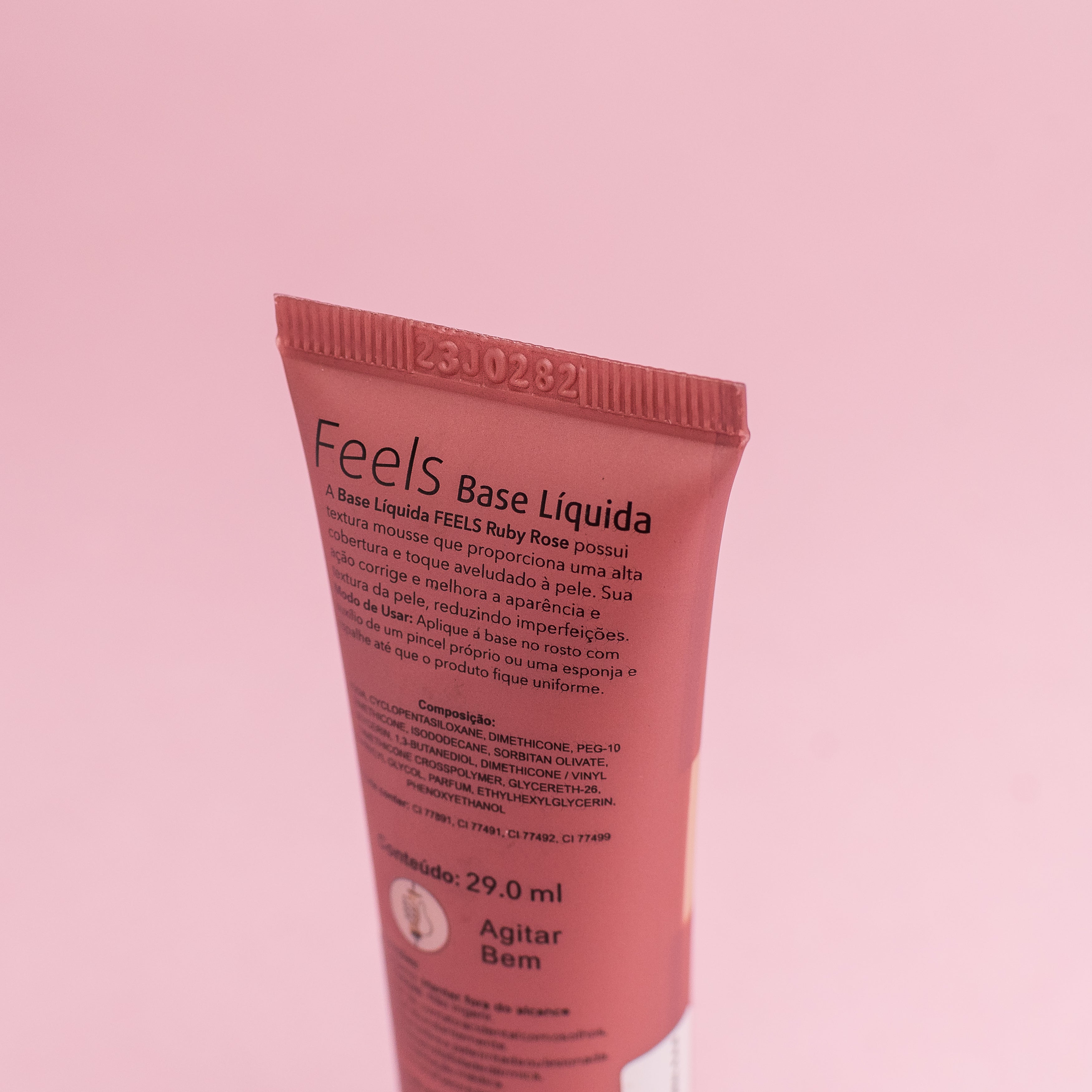 Base Líquida Ruby Rose Feels – Tono Bem-casado 40 | 29 ml (0.98 oz)