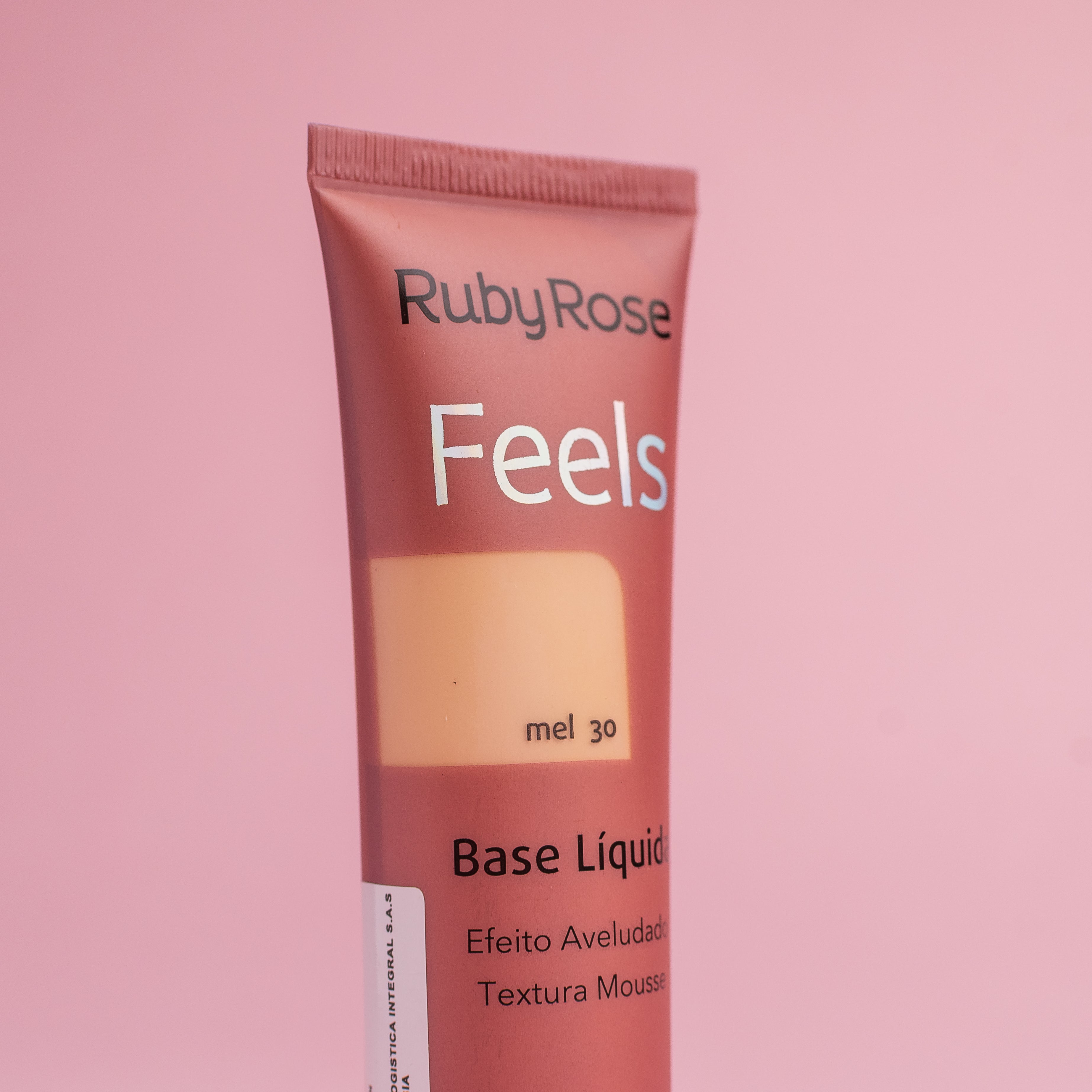 Base Líquida Ruby Rose Feels – Tono Mel 30 | 29 ml (0.98 oz)
