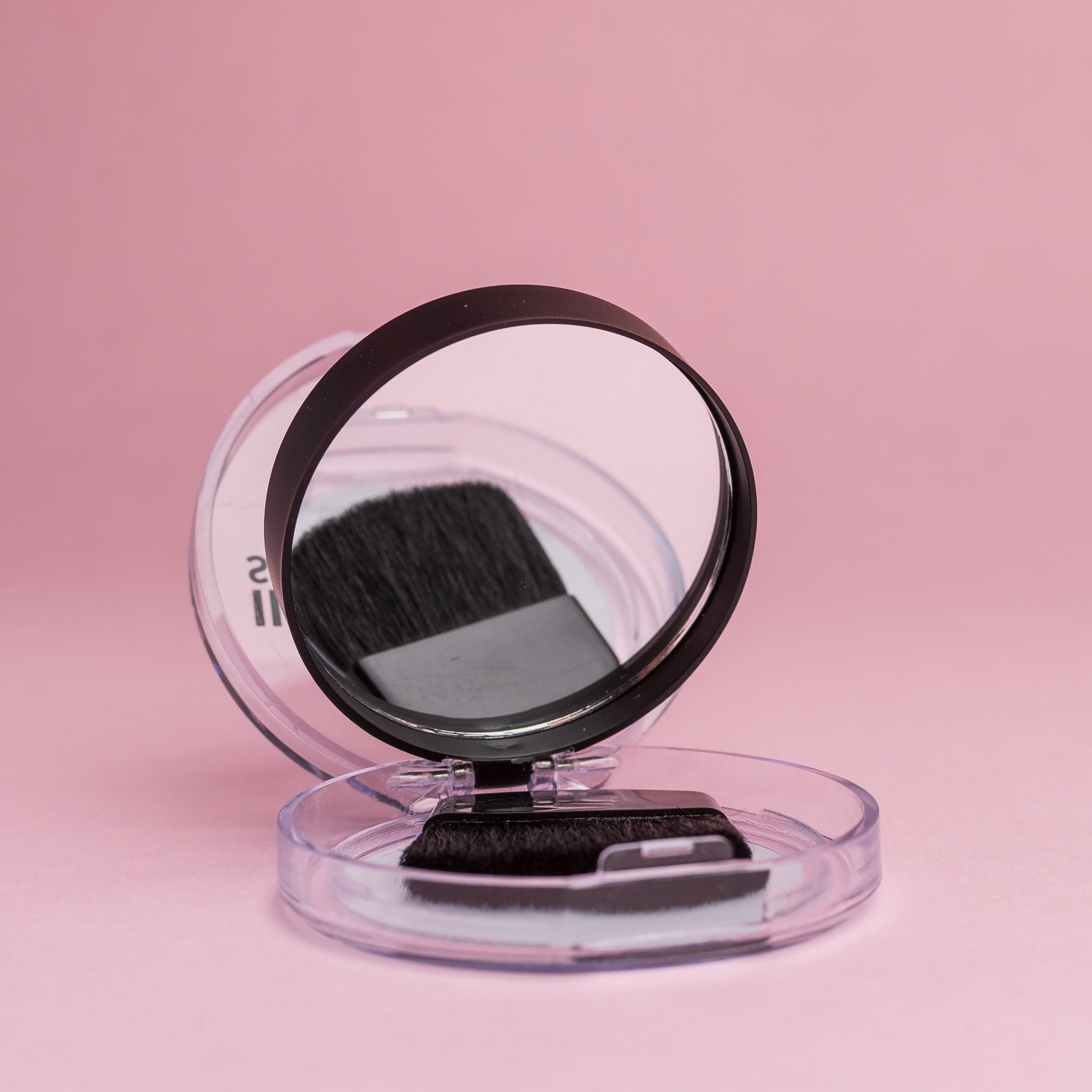 Iluminador en polvo compacto 	Samy  Shimmer Powder Diamond Glow 	4,5g