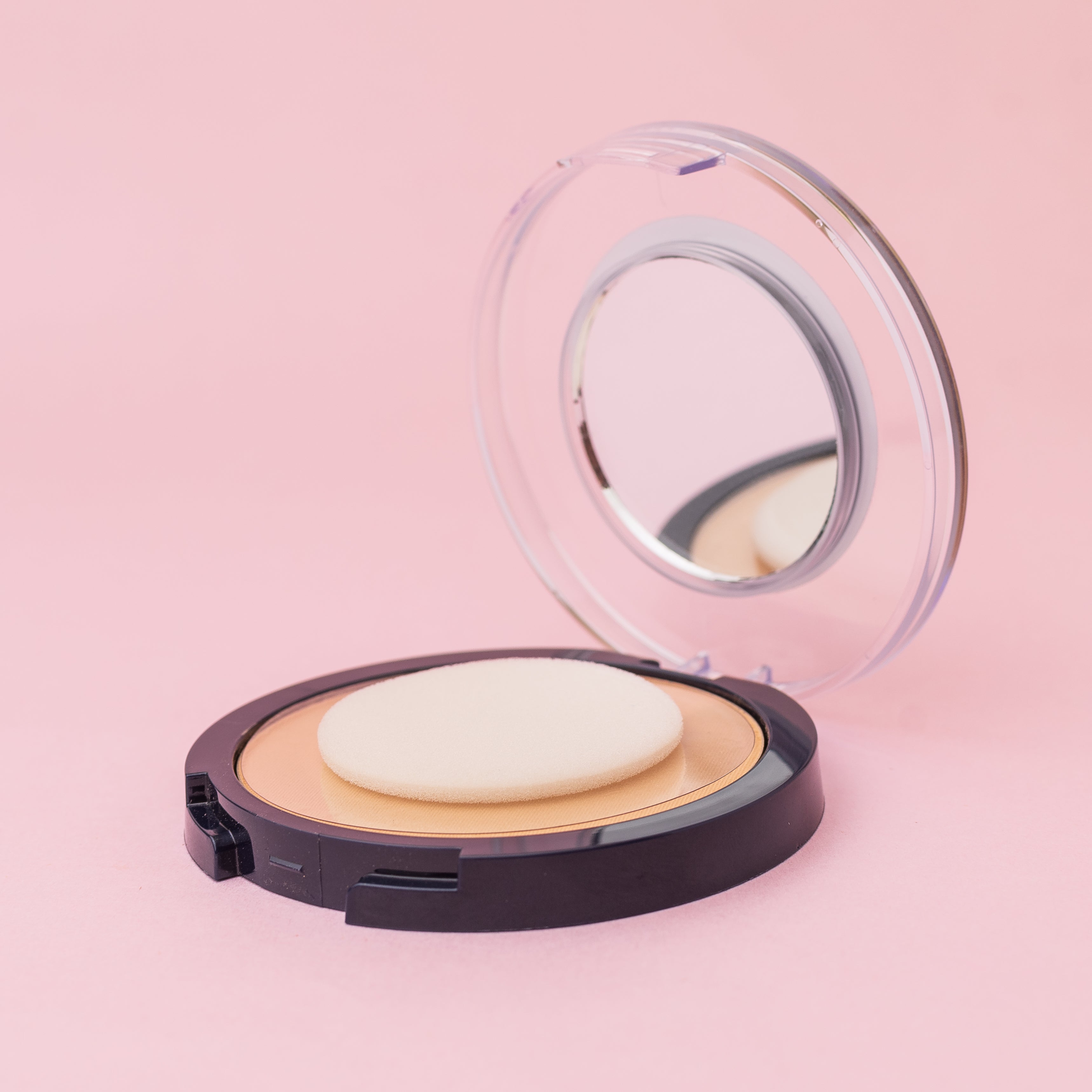 Polvo Compacto Vogue  Natural Tropico 	14g