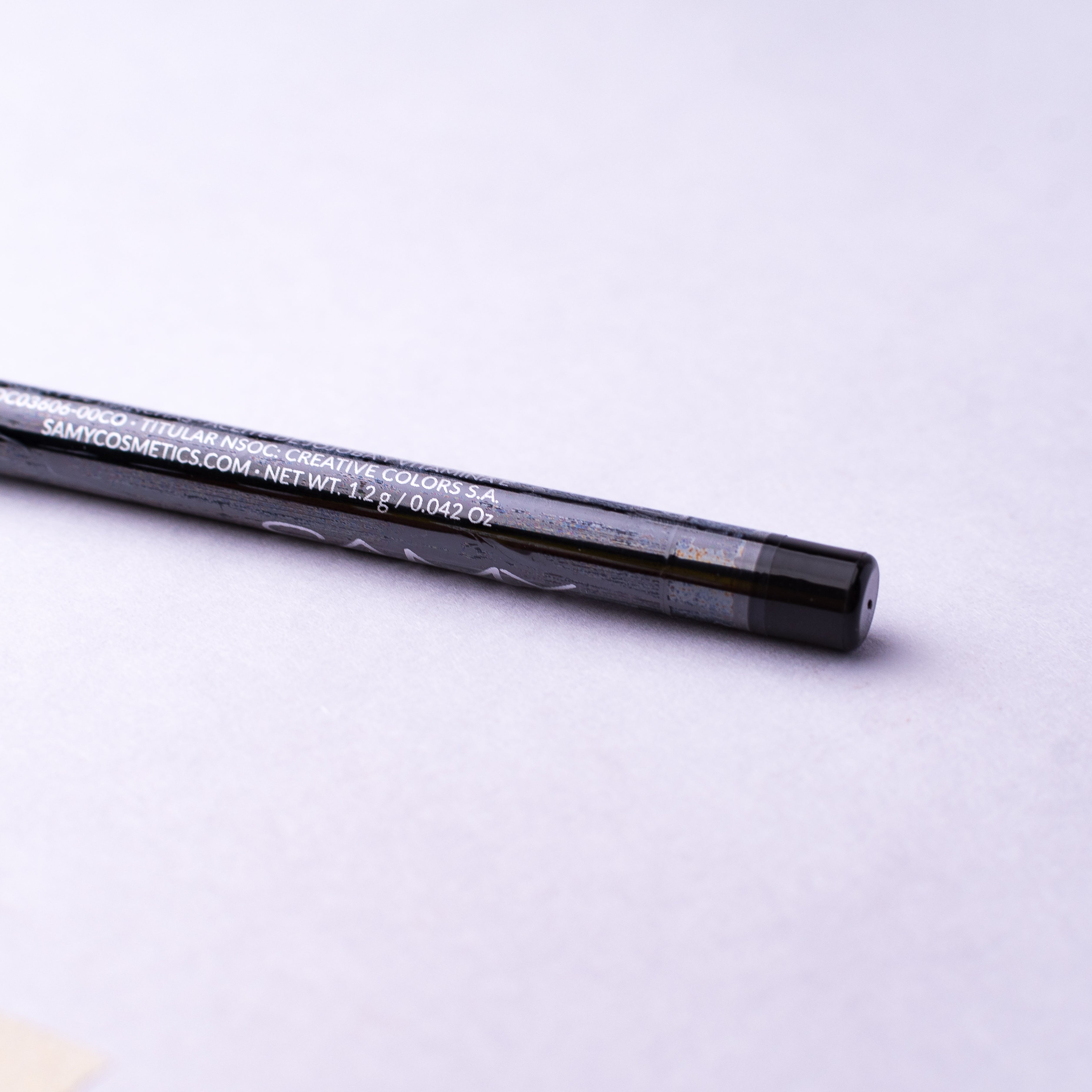 Lápiz delineador Profesional Samy Negro 1,2g