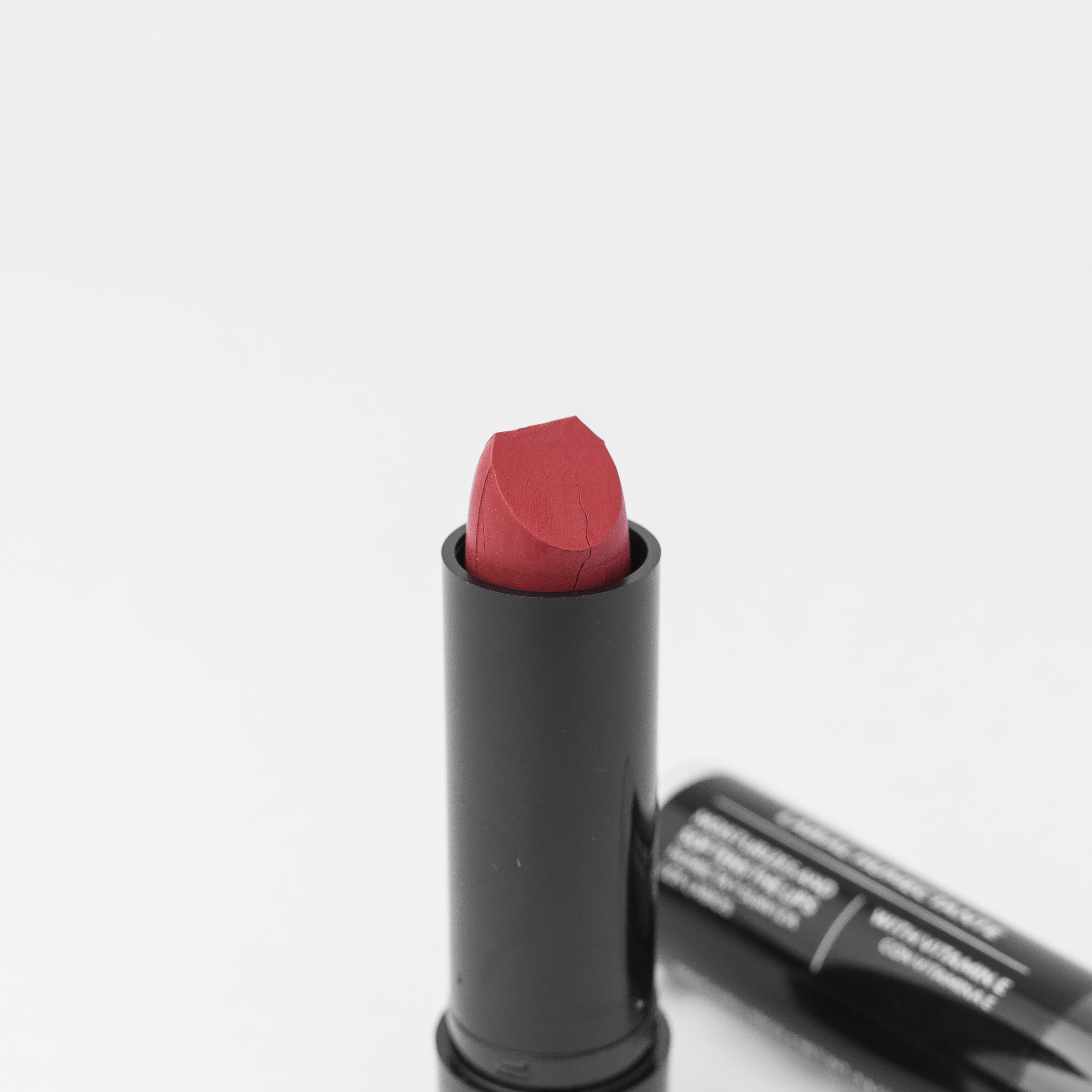 Labial Cremosos Humectante Samy Moisturizing Lipstick  Nº 036 4g